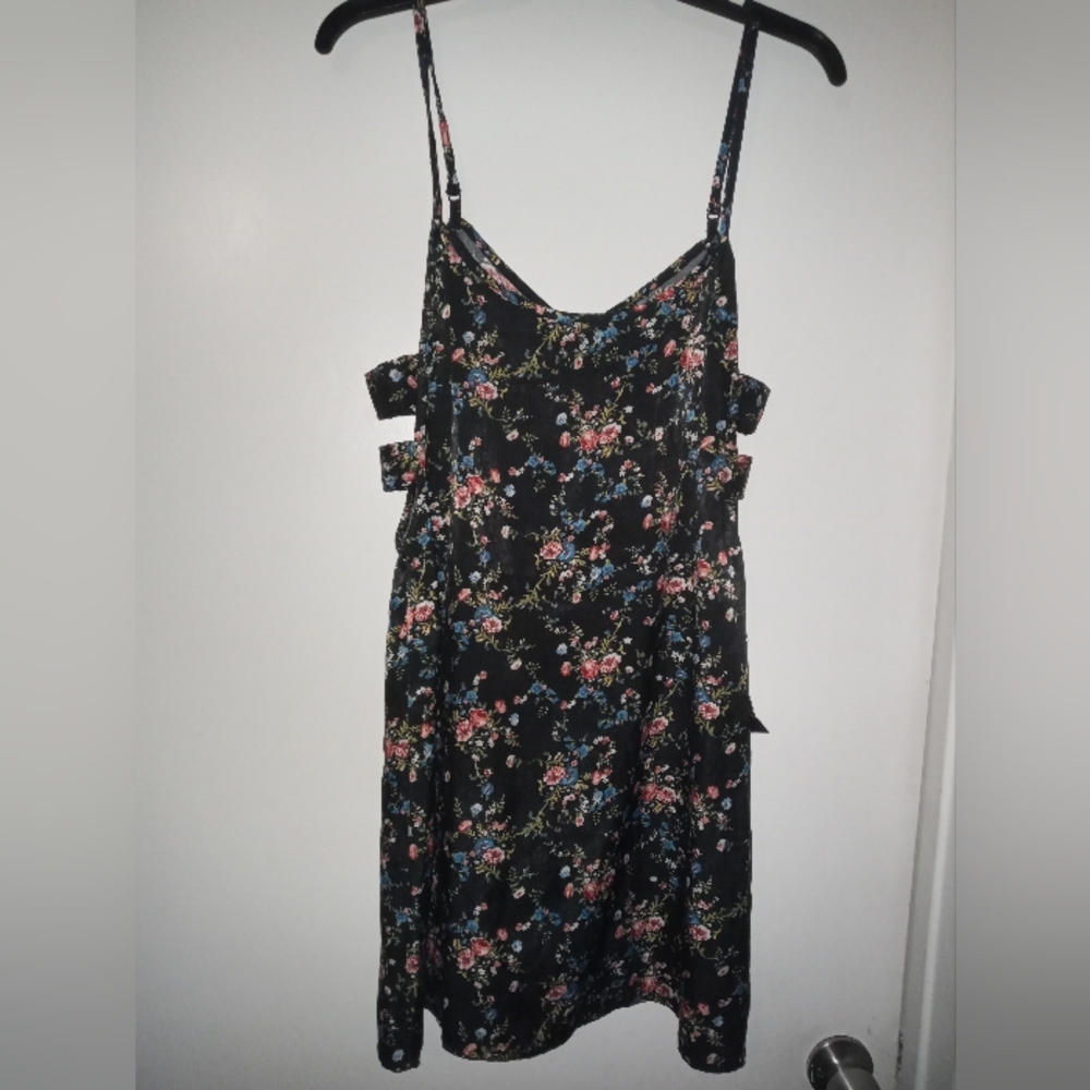 Black floral cut out sides slip dress